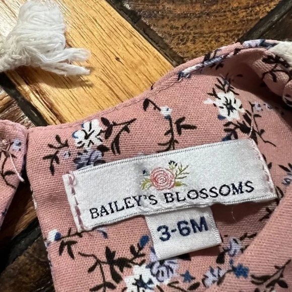 Baby Girl Bailey's Blossoms Romper Bundle size 3-6 months - Picture 3 of 5